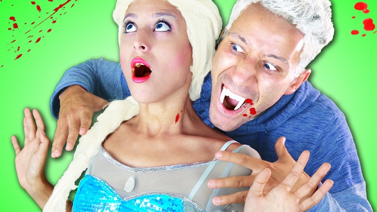 Frozen Elsa Bitten by VAMPIRE Jack Frost! w- Spiderman Hulk Joker Pink Spidergirl Mini elsa Toys!