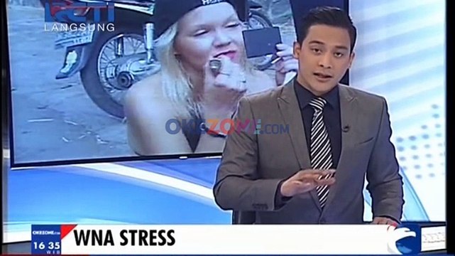 WNA Diduga Stress Keliling Kampung di Mataram