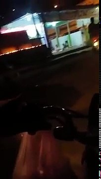 What People Are Saying To Pakistan Army Rangers To Started Operation in Lahore Against Sharif Brothers