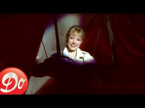 Dorothée au Zénith : Allô allô monsieur l'ordinateur (LIVE)