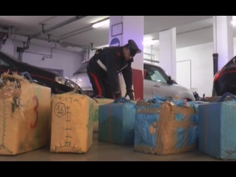 Torre del Greco (NA) - Droga, patto tra clan: 20 arresti (10.10.16)