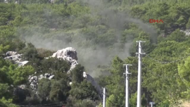 Antalya- Kemer Karayolu Üzerindeki Balıkçı Barınağı Girişinde Patlama Meydana Geldi-2