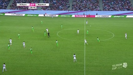 Robert Lewandowski's Magnificent Chip Against Borussia Mönchengladbach