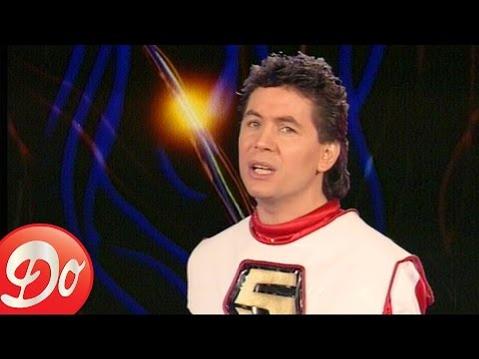 Dis-moi Bioman : le générique de Bernard Minet (Clip officiel)