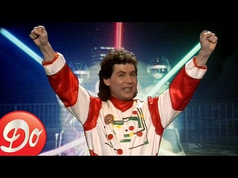 Bioman : le générique de Bernard Minet (Clip officiel)