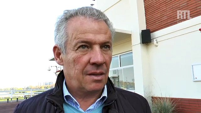 Didier Prod'homme présente Rappelle Moi, le 9 dans le Prix du Paddock