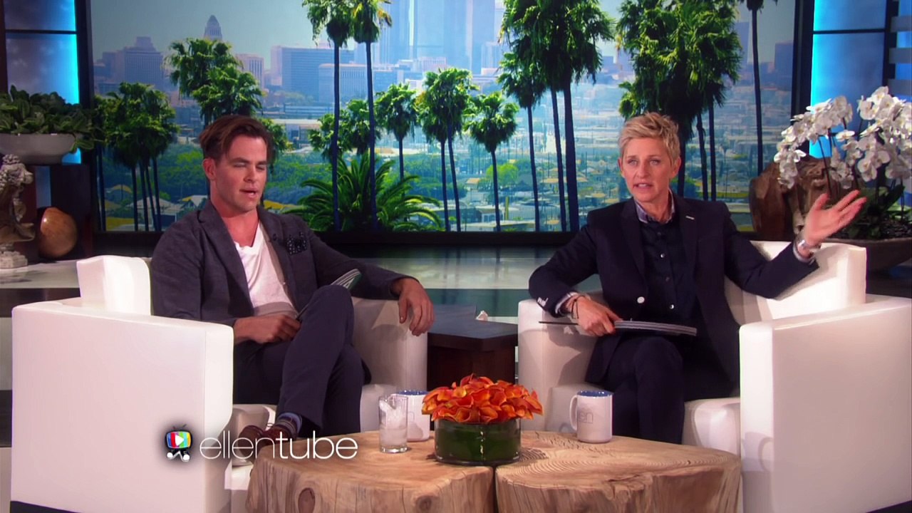 Chris Pine and Ellen Play Epic or Fail