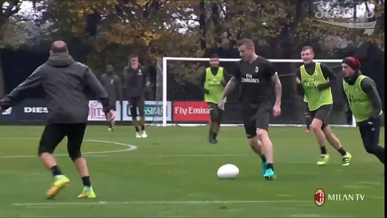 Milan training session 14-10-2016