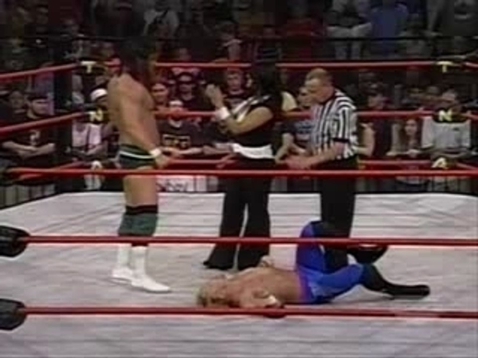 Traci Brooks Vs Gail Kim-Impact - June 7, 2007