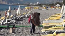 Antalya - Öğrenciler Plajı Temizledi