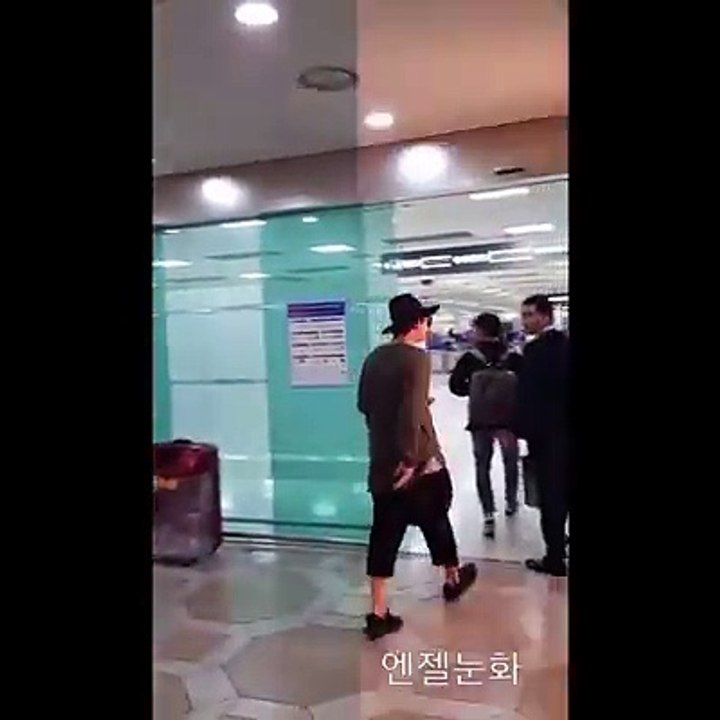 JANG KEUN SUK AT GIMPO AİRPORT ARRİVAL  TO HANEDA AİRPORT OSAKA JAPAN  15.10.2016.