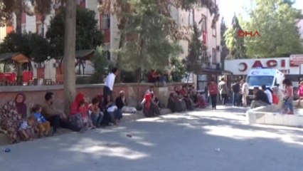 Şanlıurfa - Davulcu, Düğünde Maganda Saçmasıyla Yaralandı