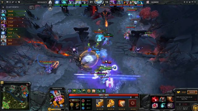 ALLIANCE vs HORDE - EPIC MEGAS Rapiers Base Race! - WESG Dota 2_10