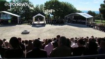 Bizza: la Francia commemora vittime della strage terrorista
