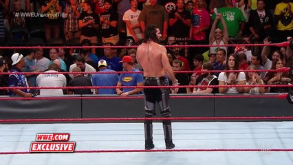 Seth Rollins receives a standing ovation from the WWE Universe: Sept. 25, 2016
