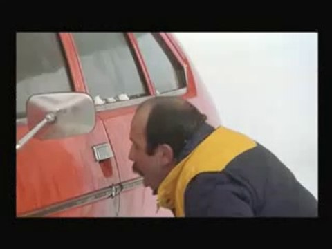 Bon y'a qu'un moyen .... vous êtes en train d'uriner sur ma voiture