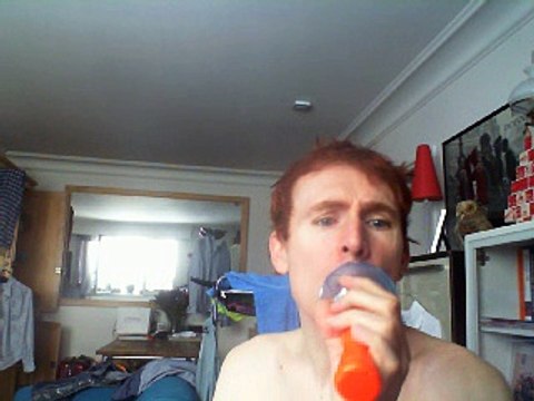 Wiwi égratigne donne moi une raison de Jean Louis Aubert