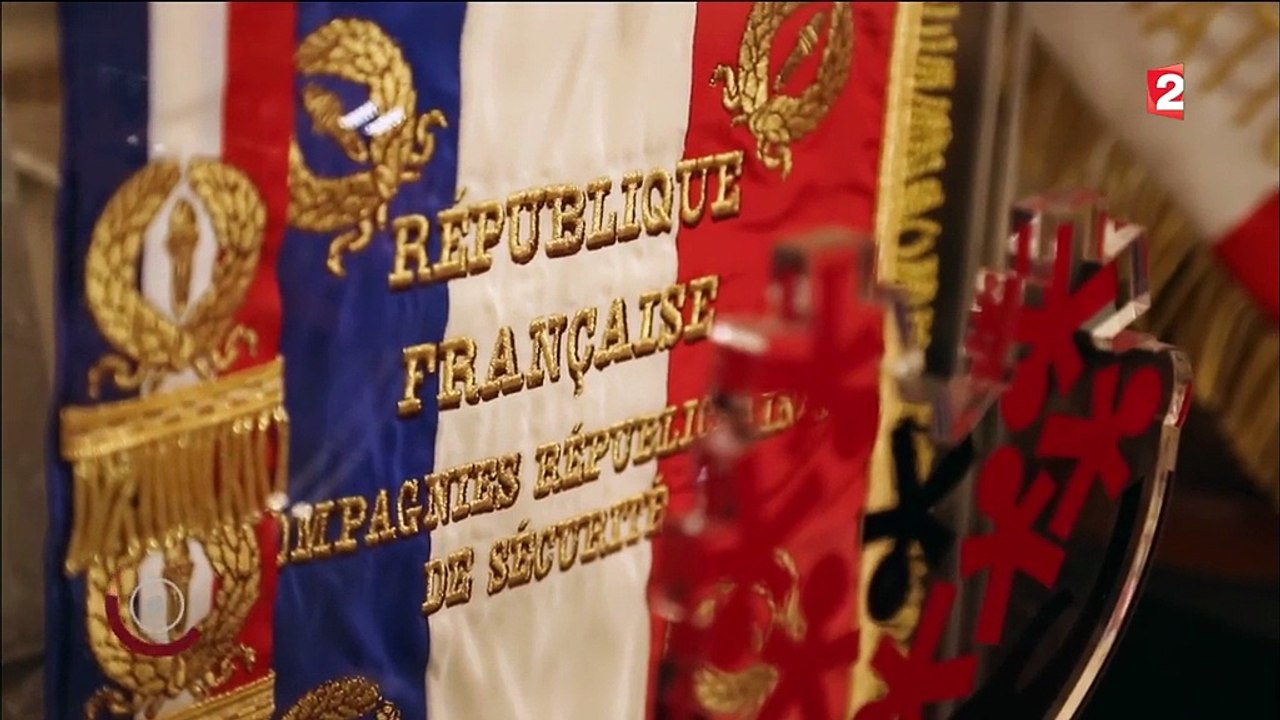 "13h15". Police : "Aujourd'hui, c'est le flic qui se cache, pas le délinquant. Il faut que la peur change de camp"