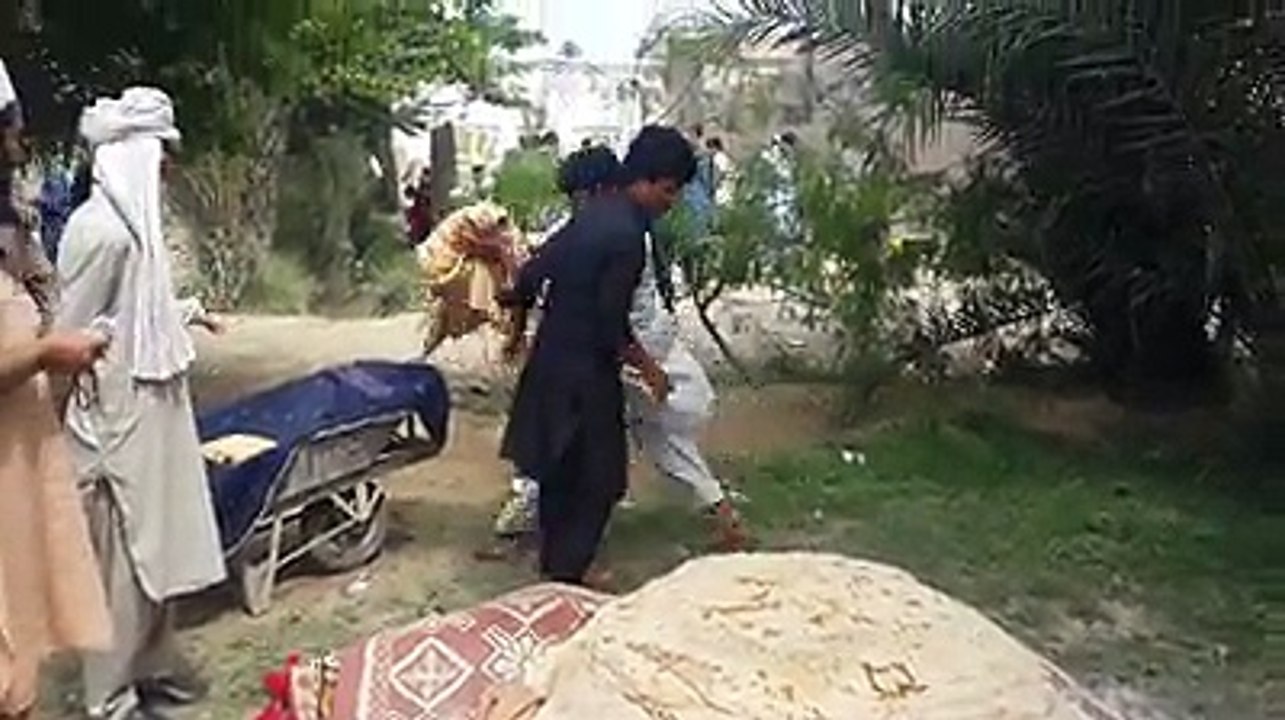 Extra Extra Large Size Breads