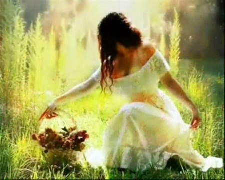 Safiye Soyman - Sana Gönül Borcum Var Dinle