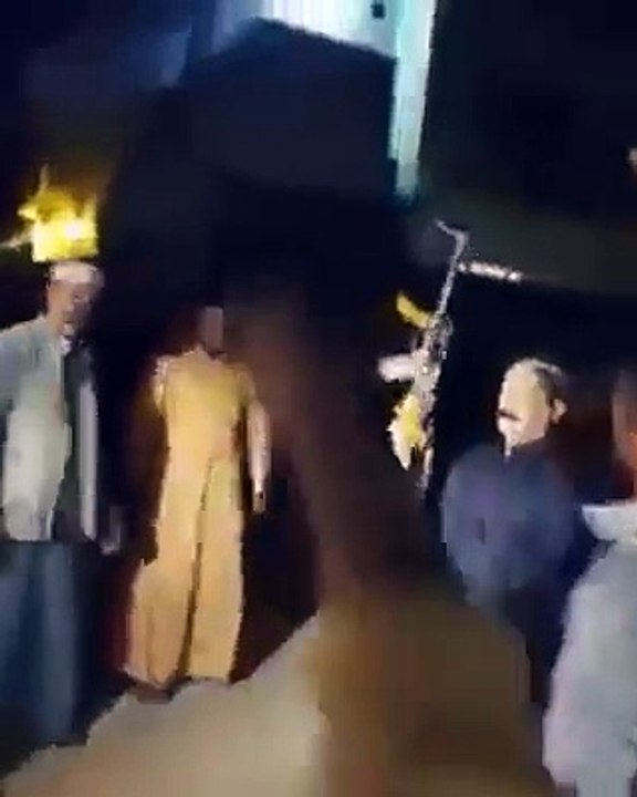 Watch What This Old Man Did With This Lady