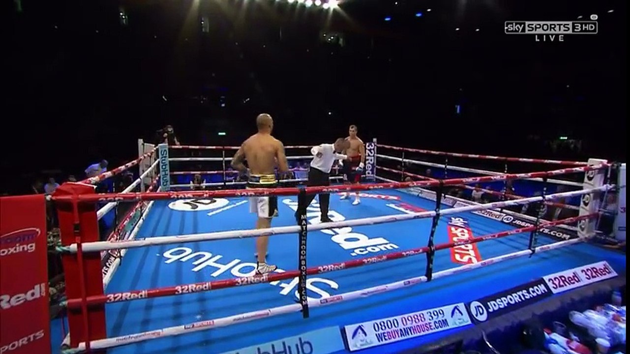 Mairis Briedis vs Simon Vallily