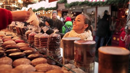 Strolling around the Nuremberg Christmas Market
