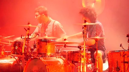 Spectacle Fills Monkey - SIG 2016