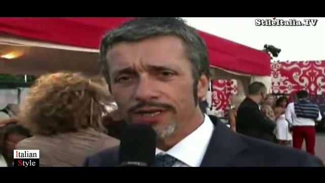 Italian Style - Sigaro Toscano - Italian Cigar - Italian Fashion & Style