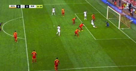 Aboubakar, Kaçırdığı Golle Tartışma Konusu Oldu