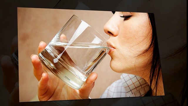 Chuyện gì xảy ra khi bạn quên uống nước vào buổi sáng