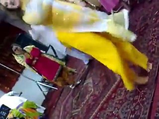Pashto New Songs 2016 & Mast Dance 2016 Shadi Hall Local Dance
