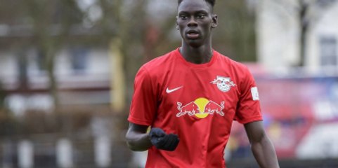 Almanya Genç Takımında Nargile İçen Futbolcular Kadro Dışı Bırakıldı