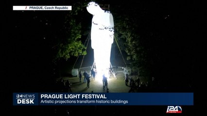 Prague Light Festival : artistic projections transform historic buildings