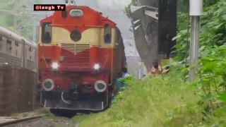Indian Funny Video 2016 -Top 10 Lucky People Escape Train Hit Compilation -Whatsapp Most Viral Video-qo9vlbxokSo