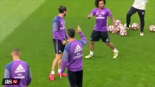 Cristiano Ronaldo Gets Nutmegged by Danilo,at Real Madrid training