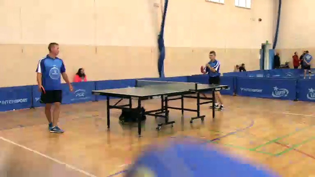 Błękitni ARGA Leopoldów vs UKS Wola Osowińska (część 1, rozgrzewka))