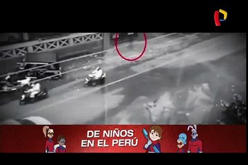 “Fantasma” camina por una calle  y es captado por cámaras