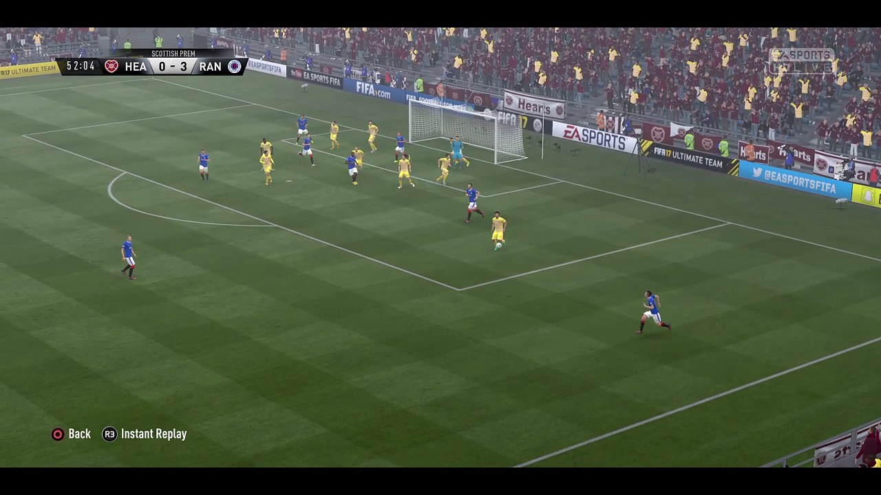 FIFA 17 what a cross