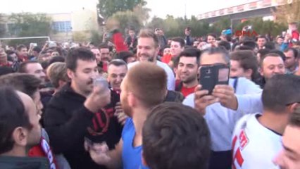 Eskişehir Atatürk Stadyumu'ndaki Son Maç Seyircisiz Oynandı