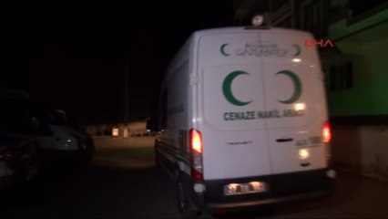 Gaziantep Hücre Evi Baskınında 'Canlı Bomba' Kendini Patlattı: 3 Polis Şehit, 9 Yaralı