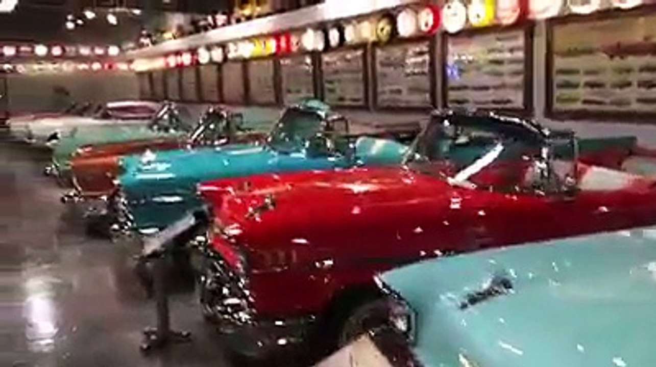 Gezeceksen böyle yerde gez arkadaş nostalji sevenler izlesin :)