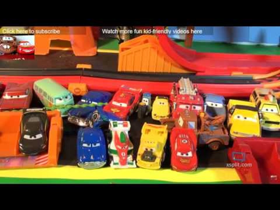 Pixar Cars more Lighnting McQueen  Marathon,  Mater and  the Cars from Disney Cars and Play Doh