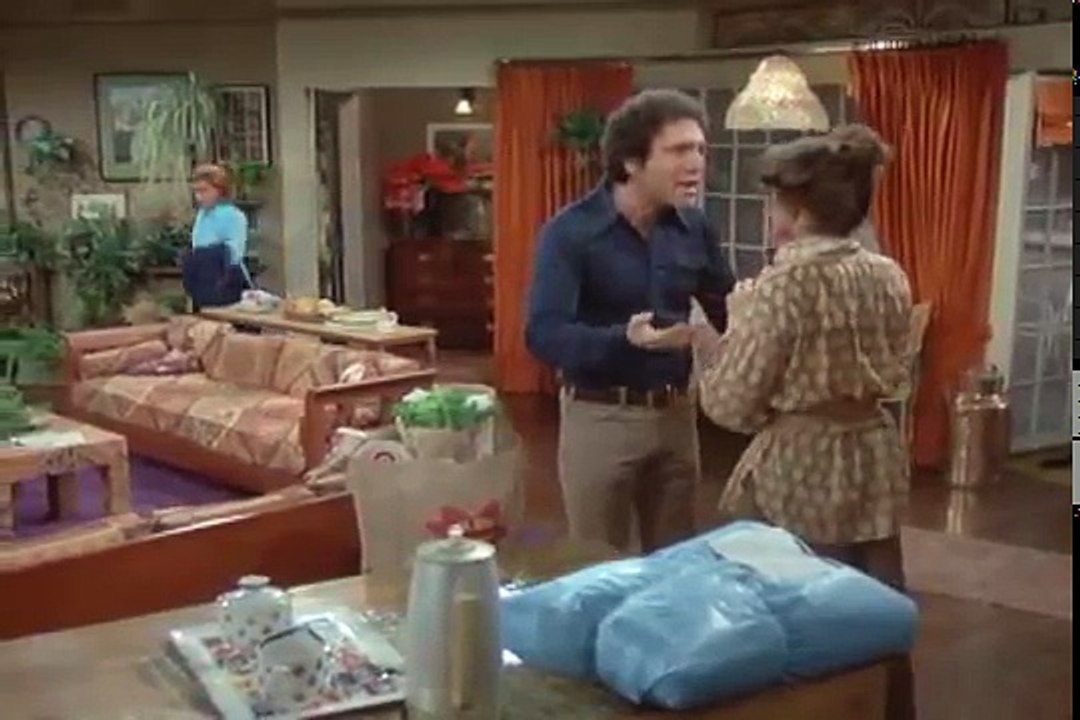 RHODA S02E22 Lets Call it Love