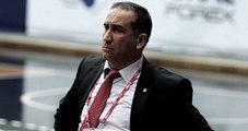 Samsun Canik Belediyespor Başantrenörü Öztürk Hayatını Kaybetti