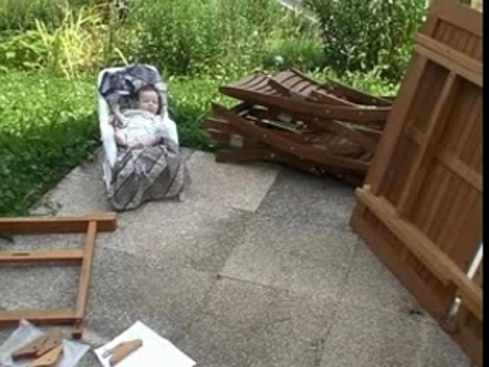 Montage table de jardin