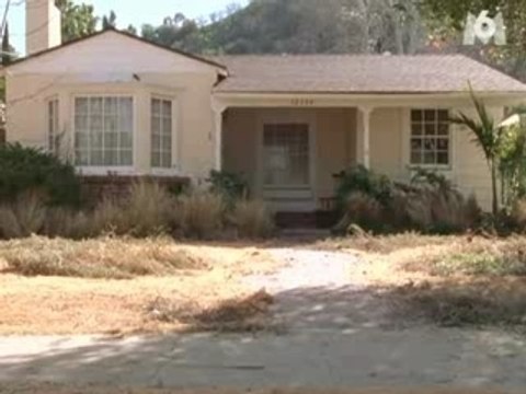 Extrait Malcolm Dewey - la tete collé