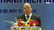Thủ tướng Nguyễn Xuân Phúc tại lễ phát động chương trình thanh niên khởi nghiệp