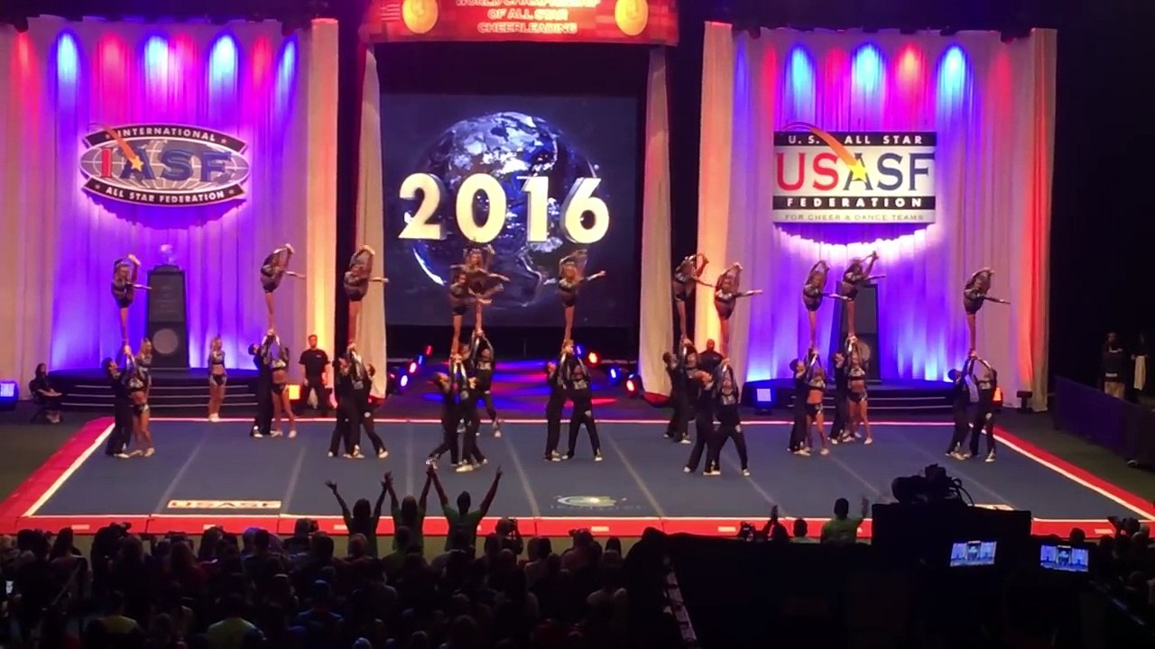 Cheer Athletics Cheetahs - Worlds 2016 (Semi-Finals)-VtdetXGVxX8