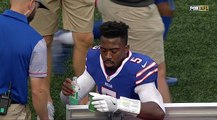 NFL - Tyrod Taylor prend un bain de bouche en plein match